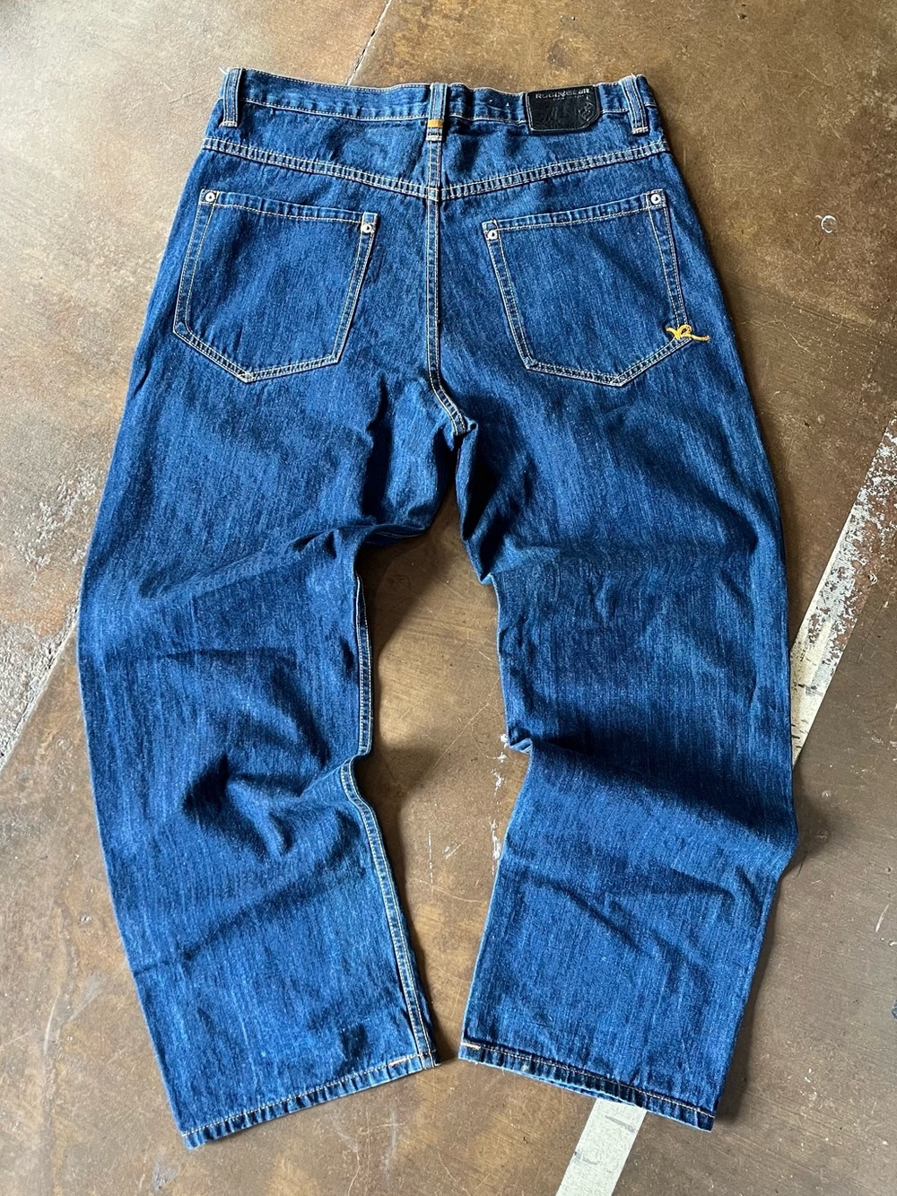 Rocawear Vintage Y2K Dark Wash Embroidered Logo Jeans Baggy Streetwear Mallcore